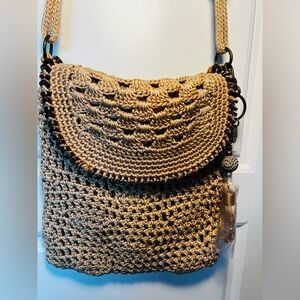 NEW The SAK Woven Metallic Tan Crochet Crossbody Bag with Tassel Beads Accents
